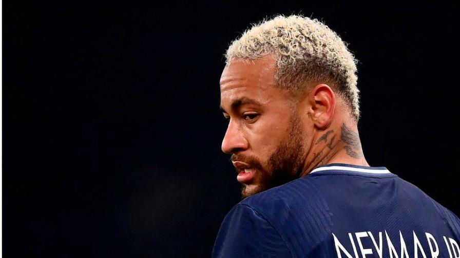 Neymar deja su mansión en Río y su asesor niega la organización de una fiesta Neymar deja su mansión en Río y su asesor niega la organización de una fiesta