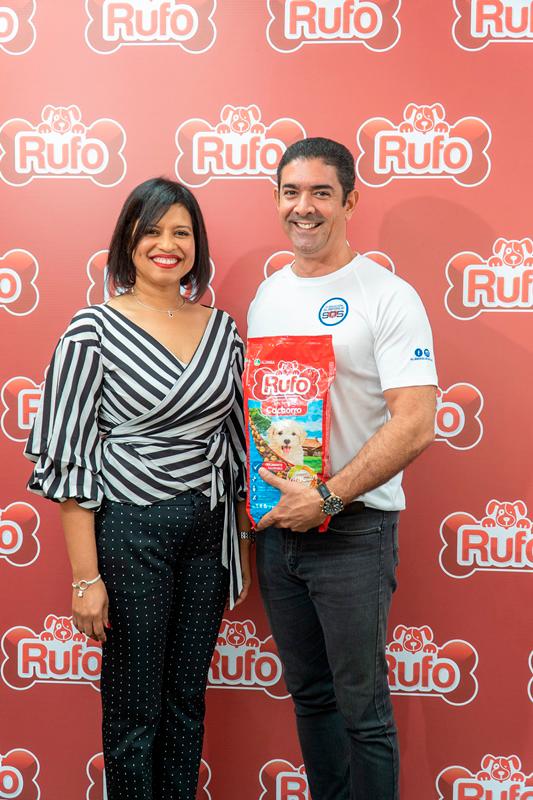 Neysha Librán y Dario Andujar.