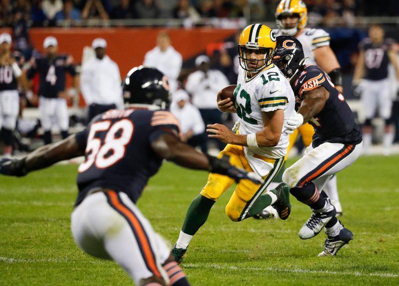 Aaron Rodgers y la defensiva llevan a Packers a triunfo ante Bears