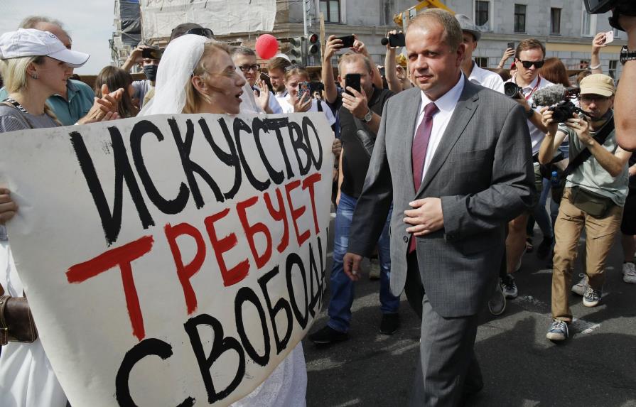 Huelgas y protestas exigen renuncia de líder bielorruso