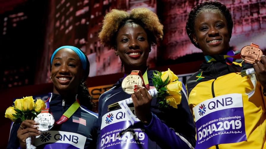 Nia Ali cierra el Mundial de atletismo con título de los 100 metros con vallas