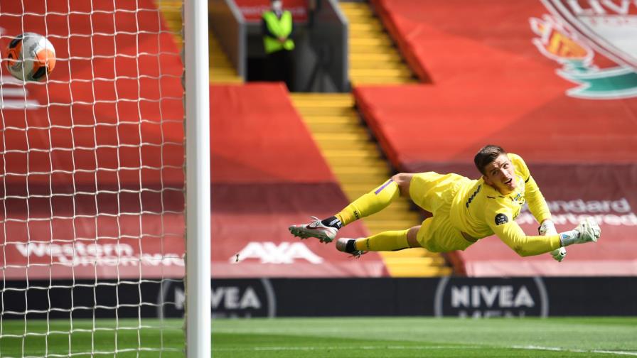 La Premier inicia campaña sin público; presiona al gobierno a través de una carta