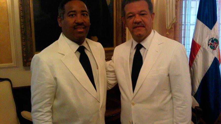 Poder Ejecutivo destituye a Nicolás Calderón de los Comedores Económicos Poder Ejecutivo destituye a Nicolás Calderón de los Comedores Económicos