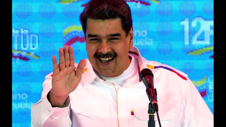 Maduro dice que la intención de Guaidó era provocar un golpe militar