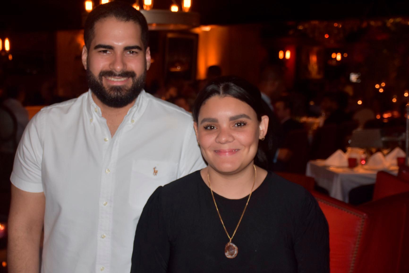 Oscar Oviedo y Nicole Goyco.