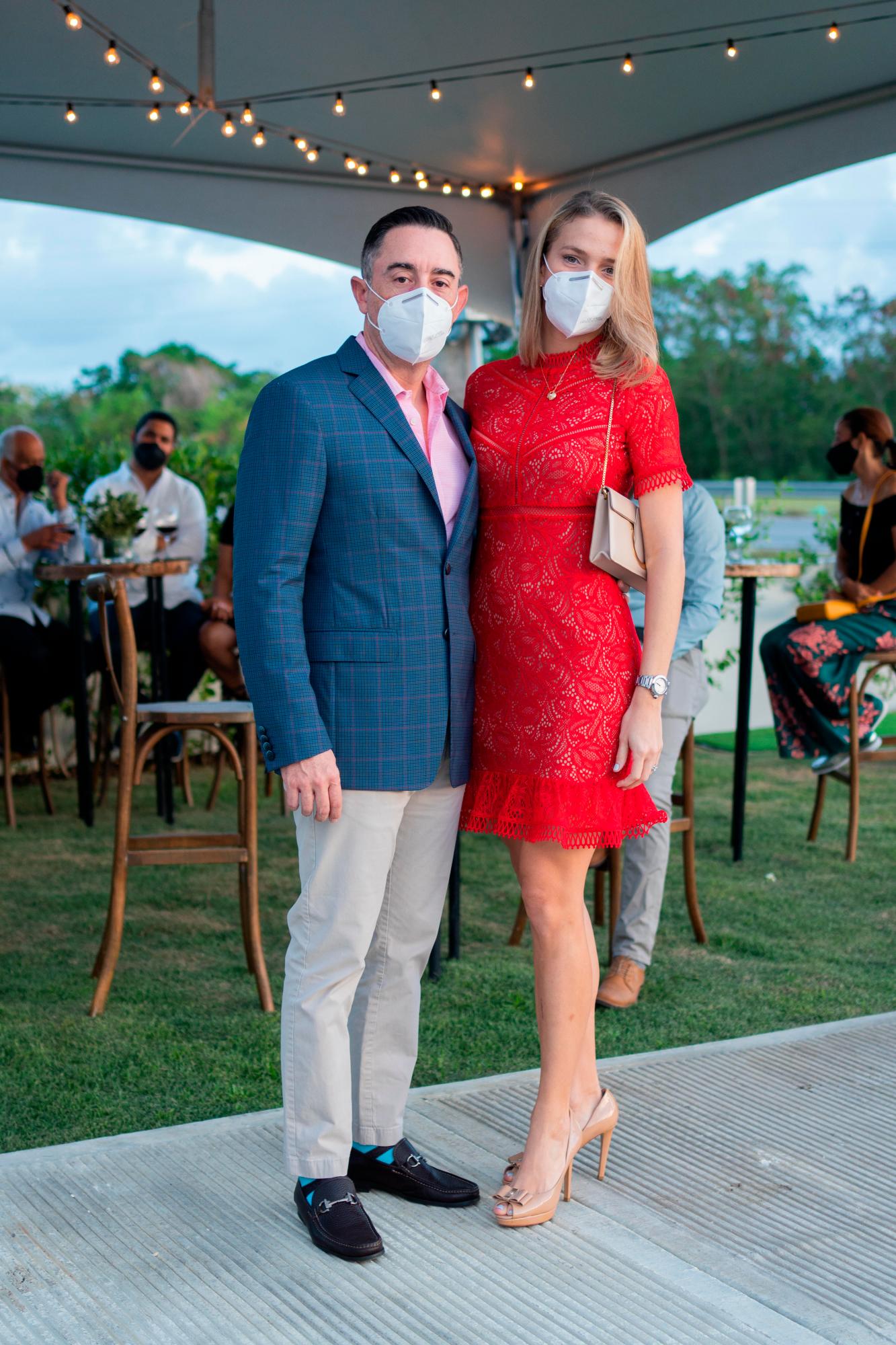 Nicole Pimentel y Miguel Pimentel.