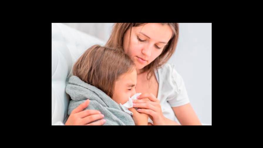 Sociedad de Pediatría solicita a Salud Pública autorizar más especialistas para pruebas de coronavirus