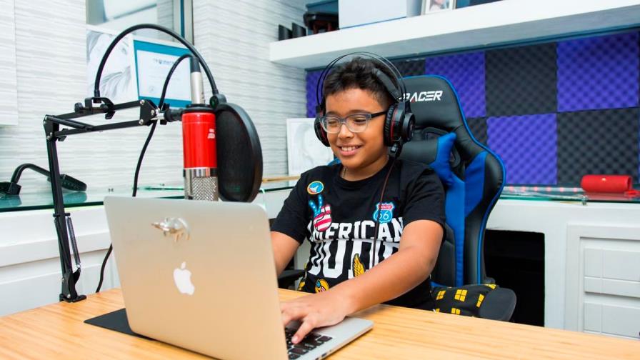 Niño dominicano con 10 años se perfila como una estrella en YouTube; lanza su nuevo canal Niño dominicano con 10 años se perfila como una estrella en YouTube; lanza su nuevo canal