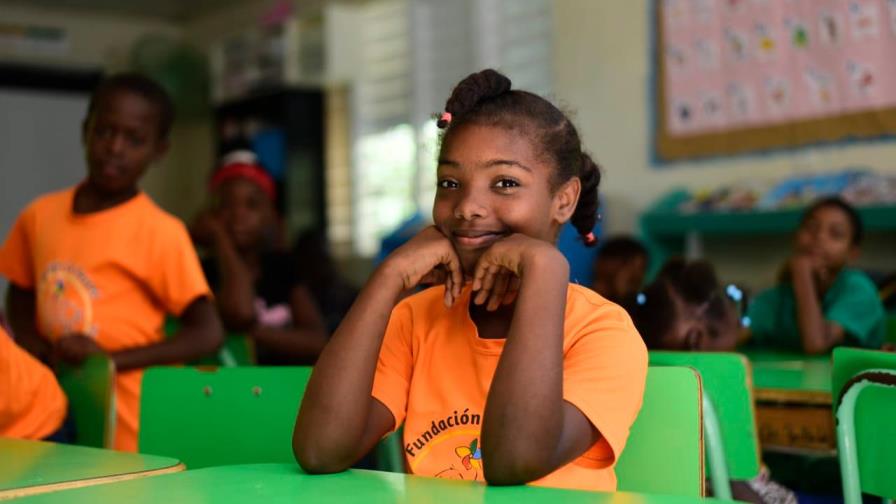 Fundación ayuda a niños y adolescentes de Santo Domingo Oeste