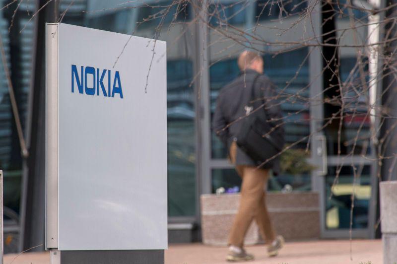 Nokia despedirá 1,233 empleados en Francia, un tercio de su plantilla