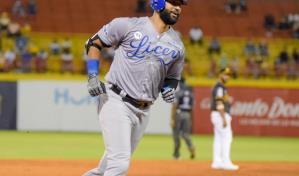 Tigres triunfan sobre Águilas y se produce triple empate en el tercer lugar 