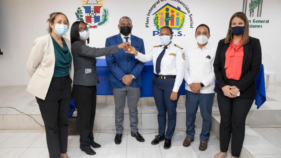 Una mujer dirigirá la cárcel La Victoria