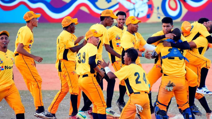 El oro del béisbol se queda en el Norte; el masculino gana por séptima vez corrida