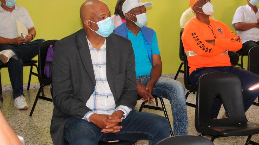 Autoridades de salud revelan “teteos” crearon rebrote del COVID-19 en Hato Mayor