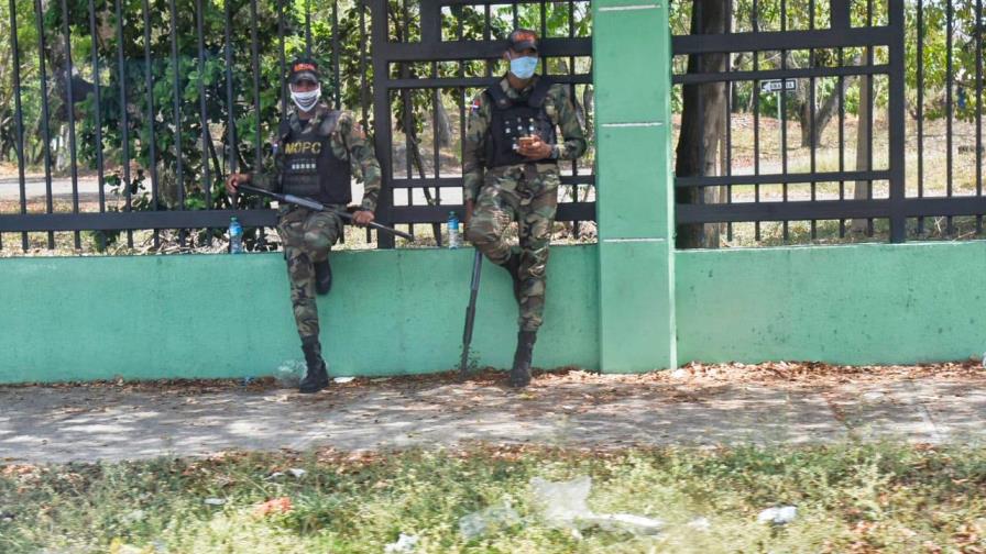 Militarizan obras en terminal Parque del Este un día después de ordenar su paralización 