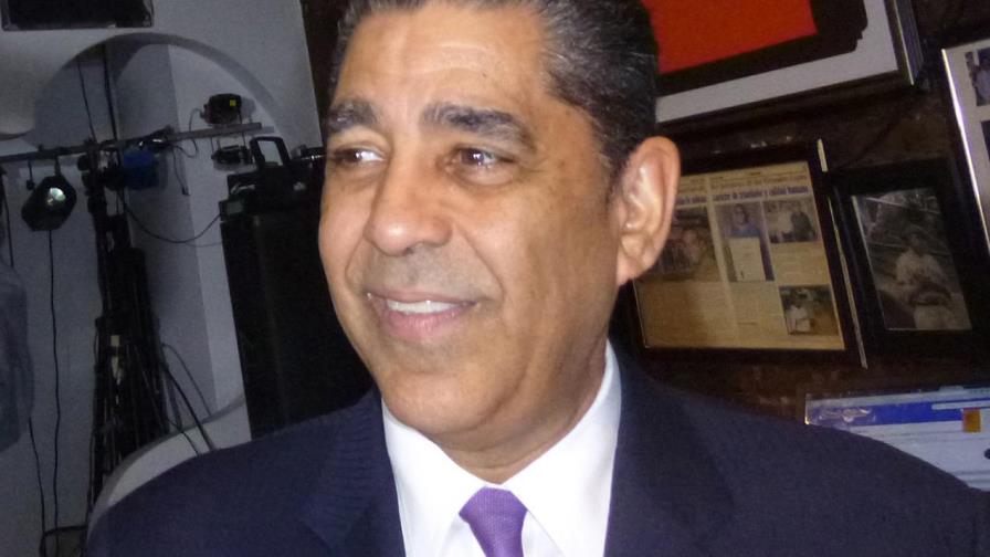 Espaillat y otros congresistas piden aprobar moratoria de 90 días para evitar desalojos a comerciantes por crisis de coronavirus Espaillat y otros congresistas piden aprobar moratoria de 90 días para evitar desalojos a comerciantes por crisis de coronavirus