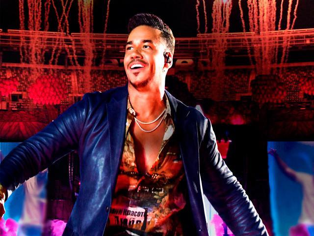 Romeo Santos anuncia gira de Aventura terminará en República Dominicana