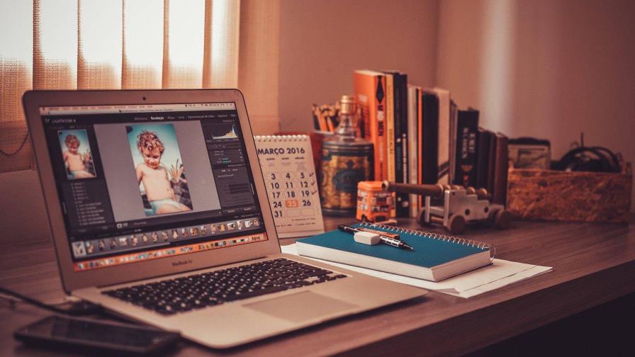 La pandemia confunde la frontera entre trabajo y vida privada La pandemia confunde la frontera entre trabajo y vida privada