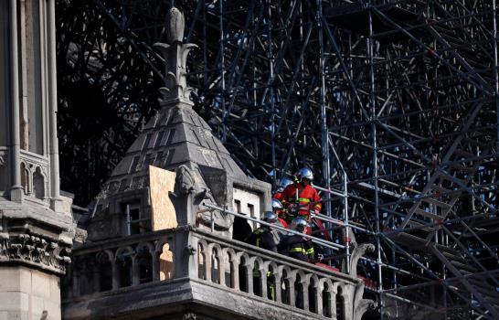 Lo que podría retardar la reconstrucción de Notre Dame
