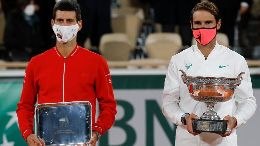 Djokovic, a Nadal: “Eres el rey de la tierra y lo he sufrido en mis carnes” Djokovic, a Nadal: “Eres el rey de la tierra y lo he sufrido en mis carnes”