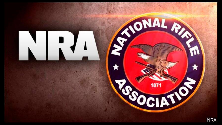 La Asociación del Rifle en EEUU cancela por covid su reunión anual en Texas