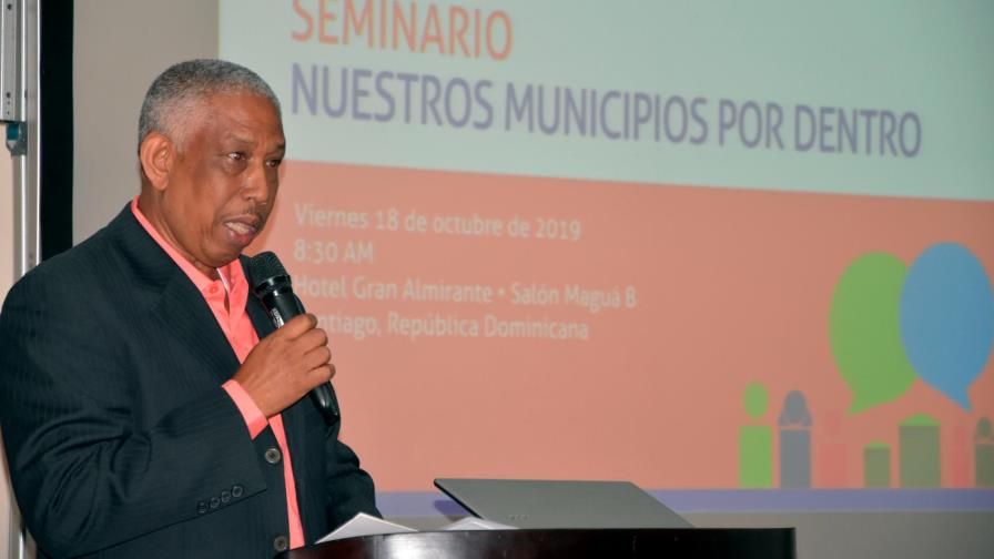 En Santiago discuten cómo mejorar la gestión municipal inclusiva En Santiago discuten cómo mejorar la gestión municipal inclusiva