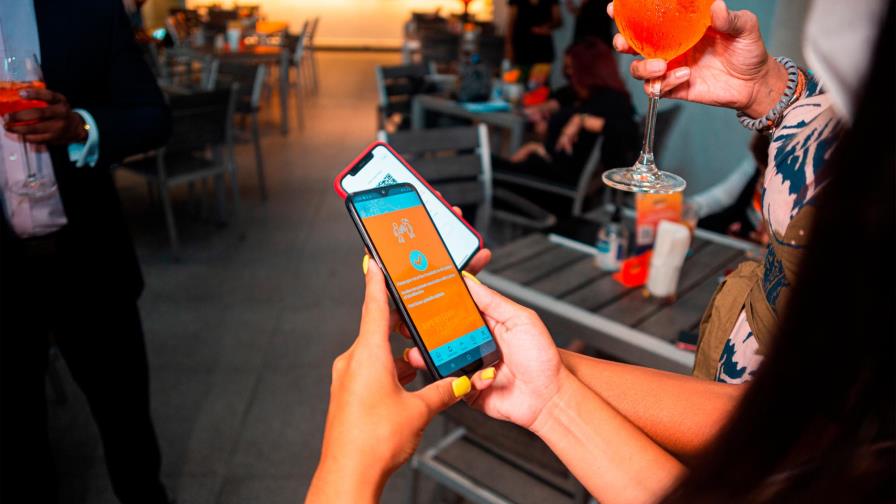 Ya puedes descargar la nueva aplicación Aperol Spritz en RD