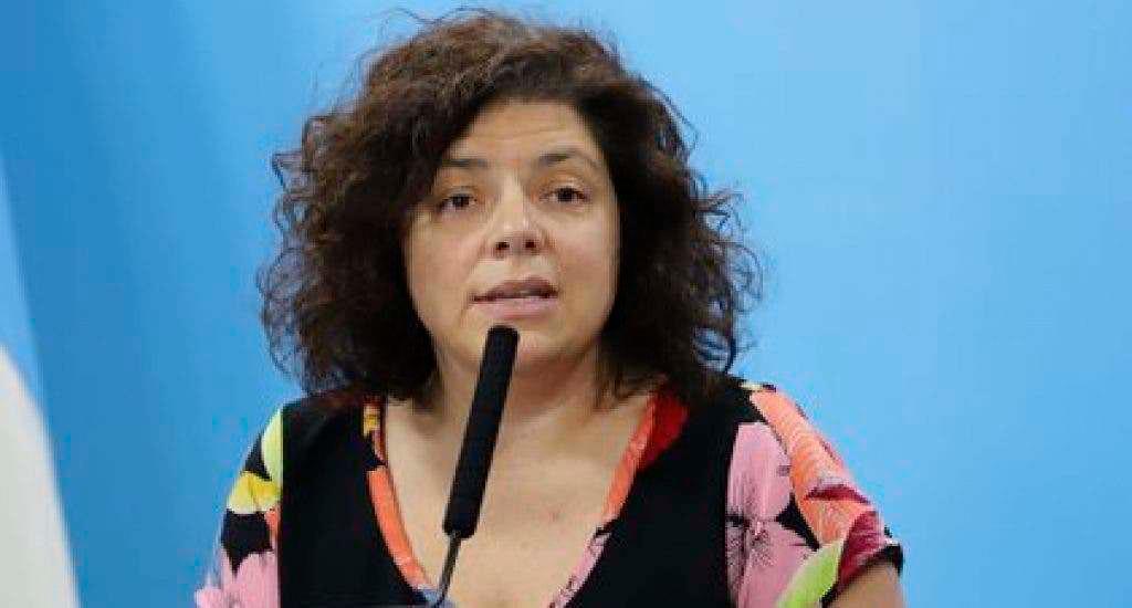 Ministra argentina de Salud informa que está contagiada de COVID-19