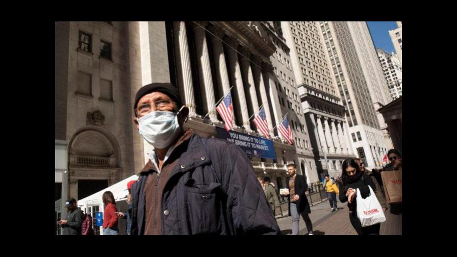 Nueva York obliga a visitantes de 10 nuevos estados a hacer cuarentena