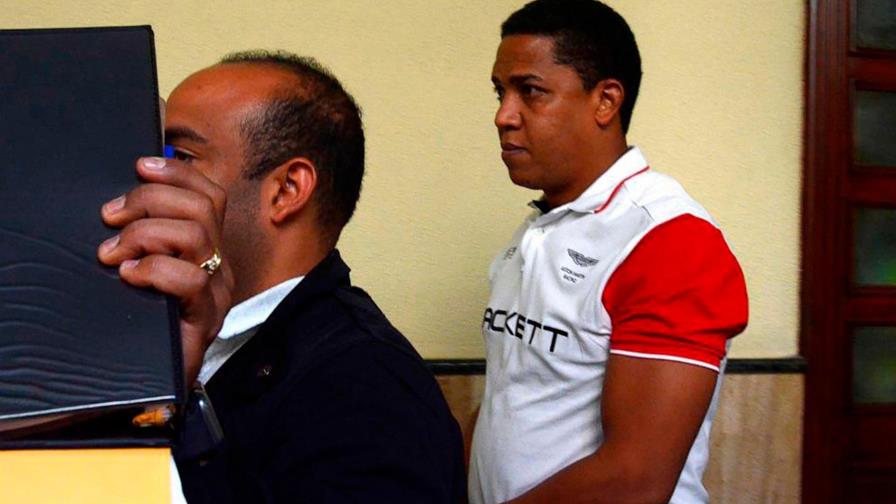 César El Abusador habría sido avisado del operativo; van nueve detenidos César El Abusador habría sido avisado del operativo; van nueve detenidos