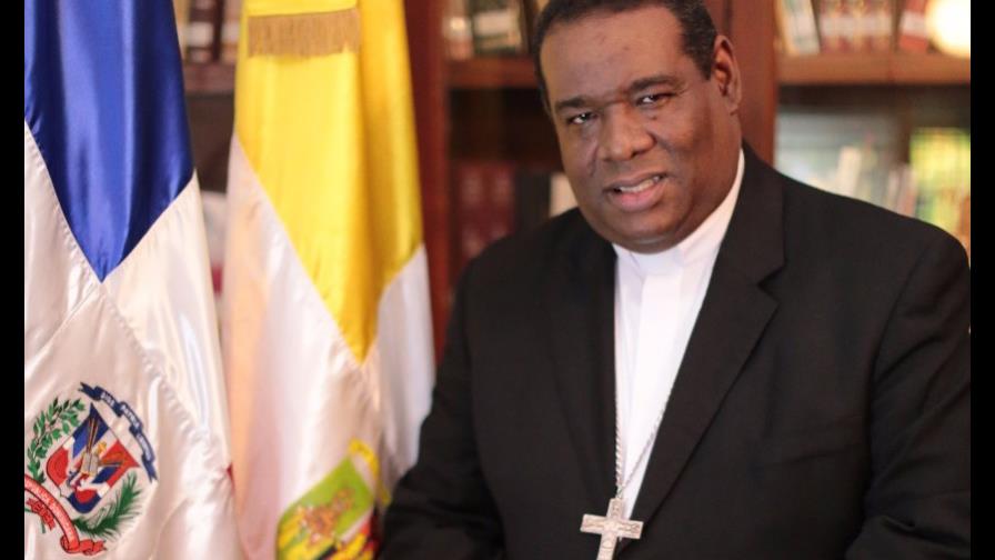 Obispo auxiliar de Santo Domingo critica comportamiento de empresarios del caso Polyplas Obispo auxiliar de Santo Domingo critica comportamiento de empresarios del caso Polyplas