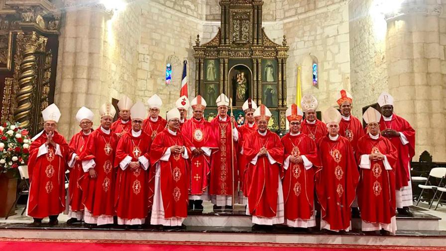 Obispos piden propuestas de solución a problemas, un pacto y apoyo a la JCE