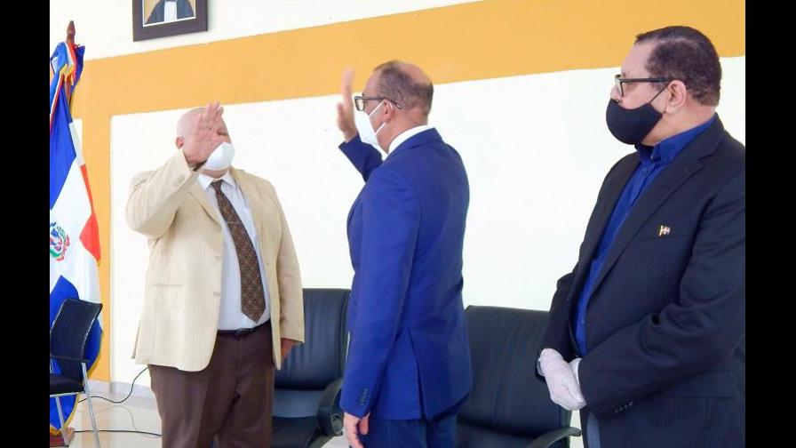 Posesionan al nuevo director de Embellecimiento de Carreteras y Avenidas 