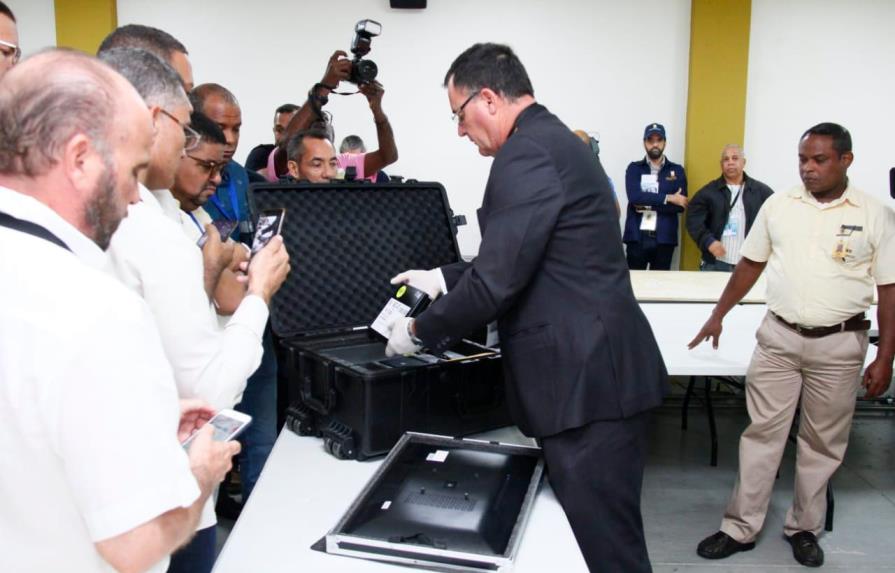 OEA selecciona equipos usados en elecciones del 16 de febrero para auditarlos