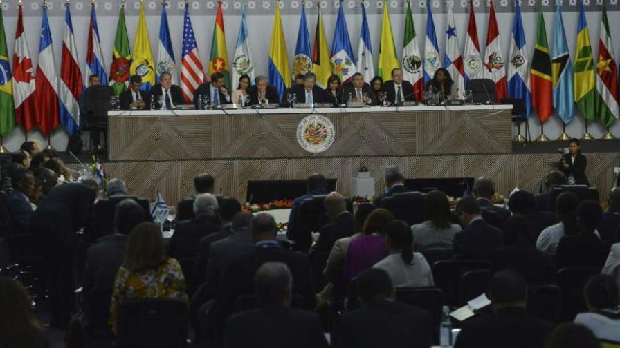 Uruguay se retira de asamblea OEA por presencia de delegación del opositor Guaidó Uruguay se retira de asamblea OEA por presencia de delegación del opositor Guaidó