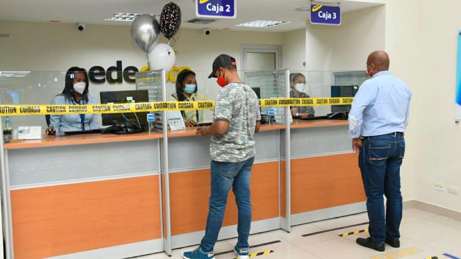 Edeeste extiende horarios de oficinas en plazas Edeeste extiende horarios de oficinas en plazas