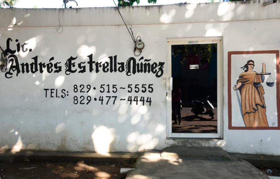 Parientes del periodista y abogado Andrés Estrella esperan se esclarezca su muerte 