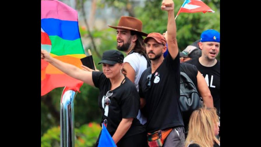 Olga Tañón pide a EEUU intervenir Puerto Rico porque el “pueblo está solo”