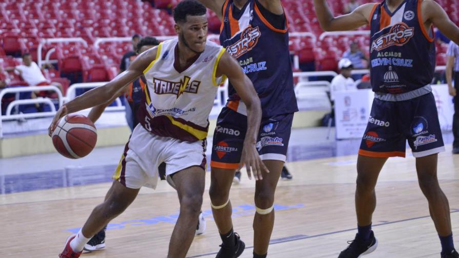 San Sebastián vence a Coloniales en triple tiempo  extra; Truenos ganan la regular del Circuito Norte