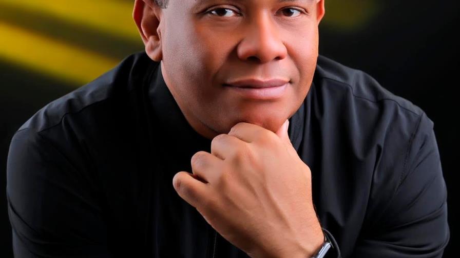 Omar Martí, uno de los más cotizados escenógrafos