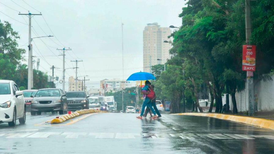 Las lluvias continuarán en horas de la tarde por sistema frontal 