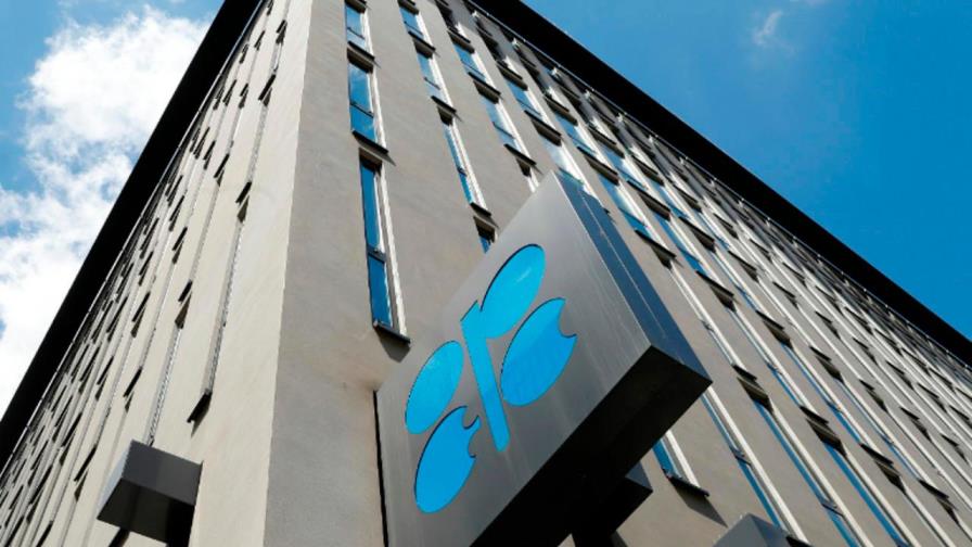 Primeras deliberaciones de la OPEP+ concluyen sin resultado