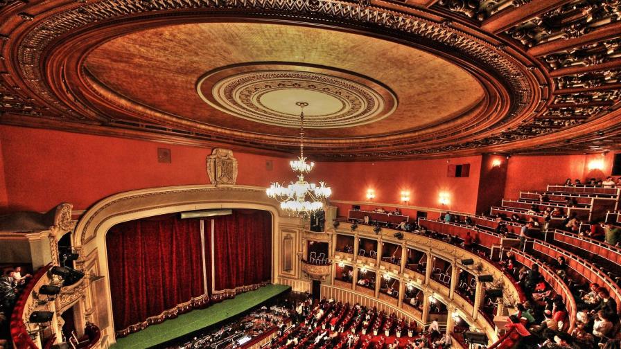 La Ópera de Bucarest cierra tras detectar 10 positivos de coronavirus entre sus empleados