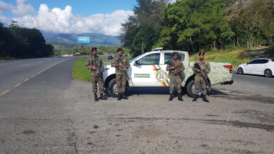 Ejército refuerza operativos de seguridad de la Policía Nacional por feriado de la Virgen de la Altagracia Ejército refuerza operativos de seguridad de la Policía Nacional por feriado de la Virgen de la Altagracia
