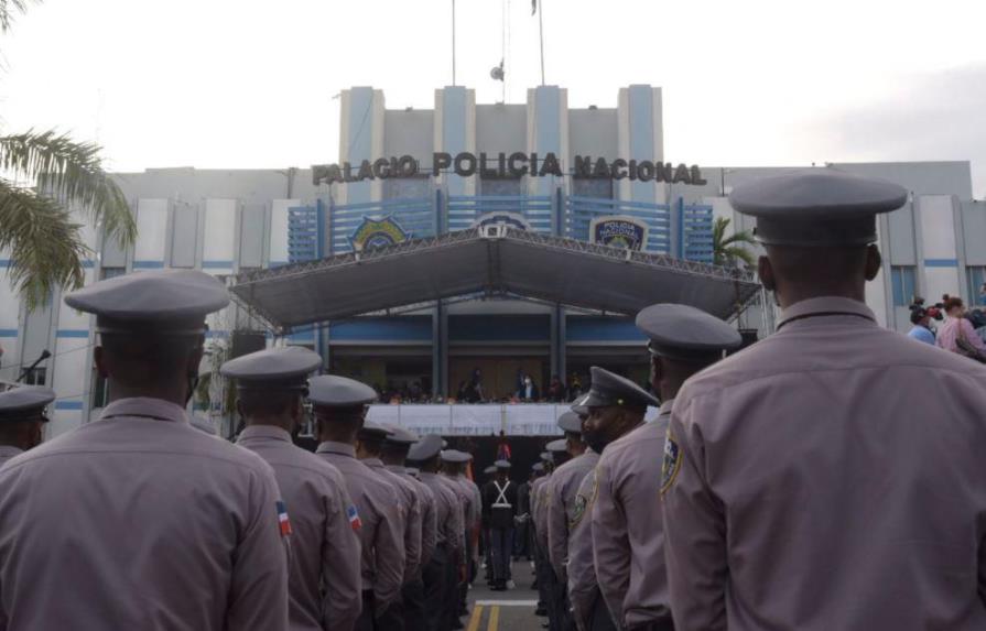 Conozca los sueldos de los policías dominicanos por rango