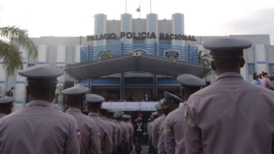 Conozca los sueldos de los policías dominicanos por rango