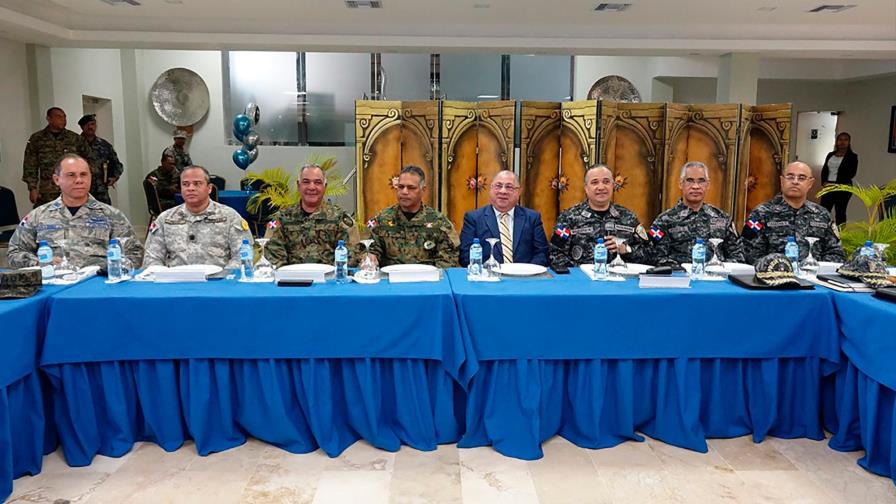 Salud Pública y PN planean acciones en operativo Semana Santa 