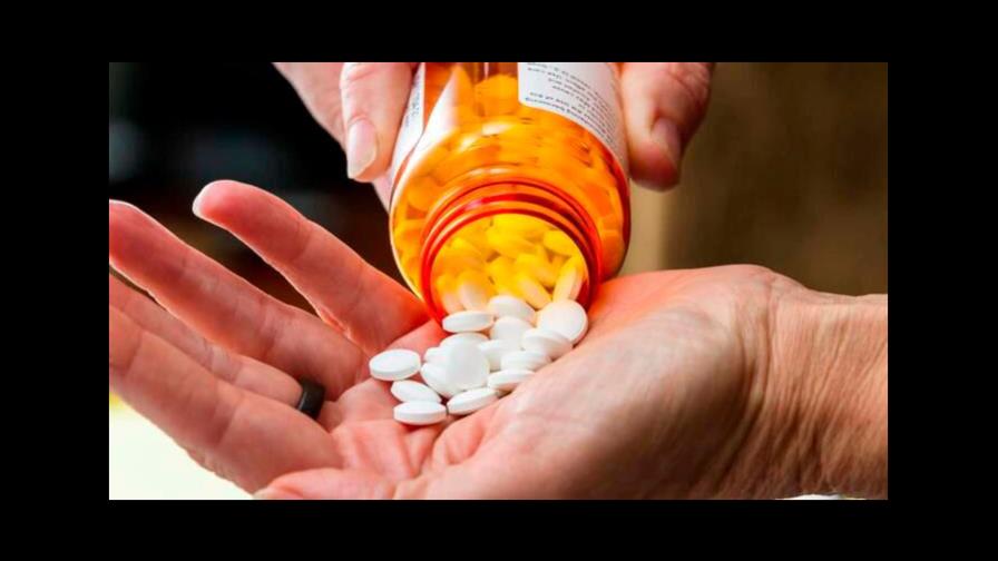 Farmacéuticas de EEUU acuerdan pagar UU$26,000 millones por su rol en crisis de opiáceos