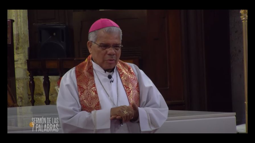 Monseñor Ozoria: “Estamos viviendo una experiencia de prueba y de dificultades”