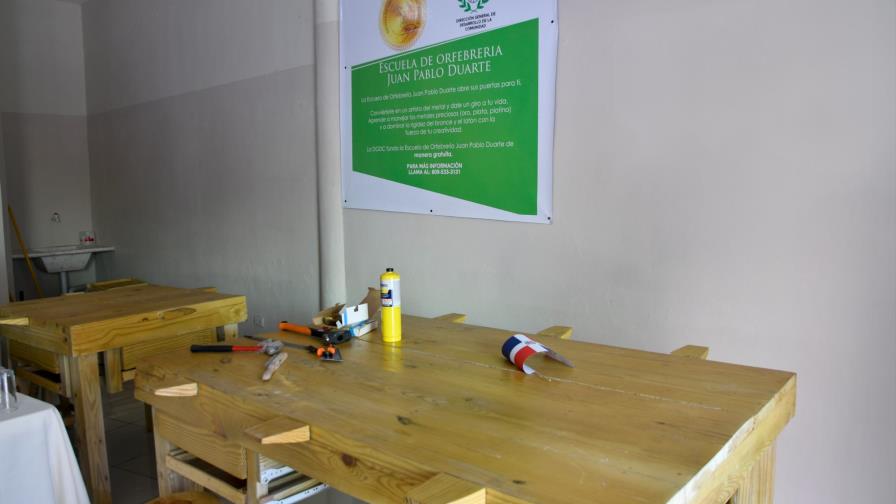 Inauguran escuela de orfebrería Juan Pablo Duarte en San Miguel, Ciudad Colonial 
